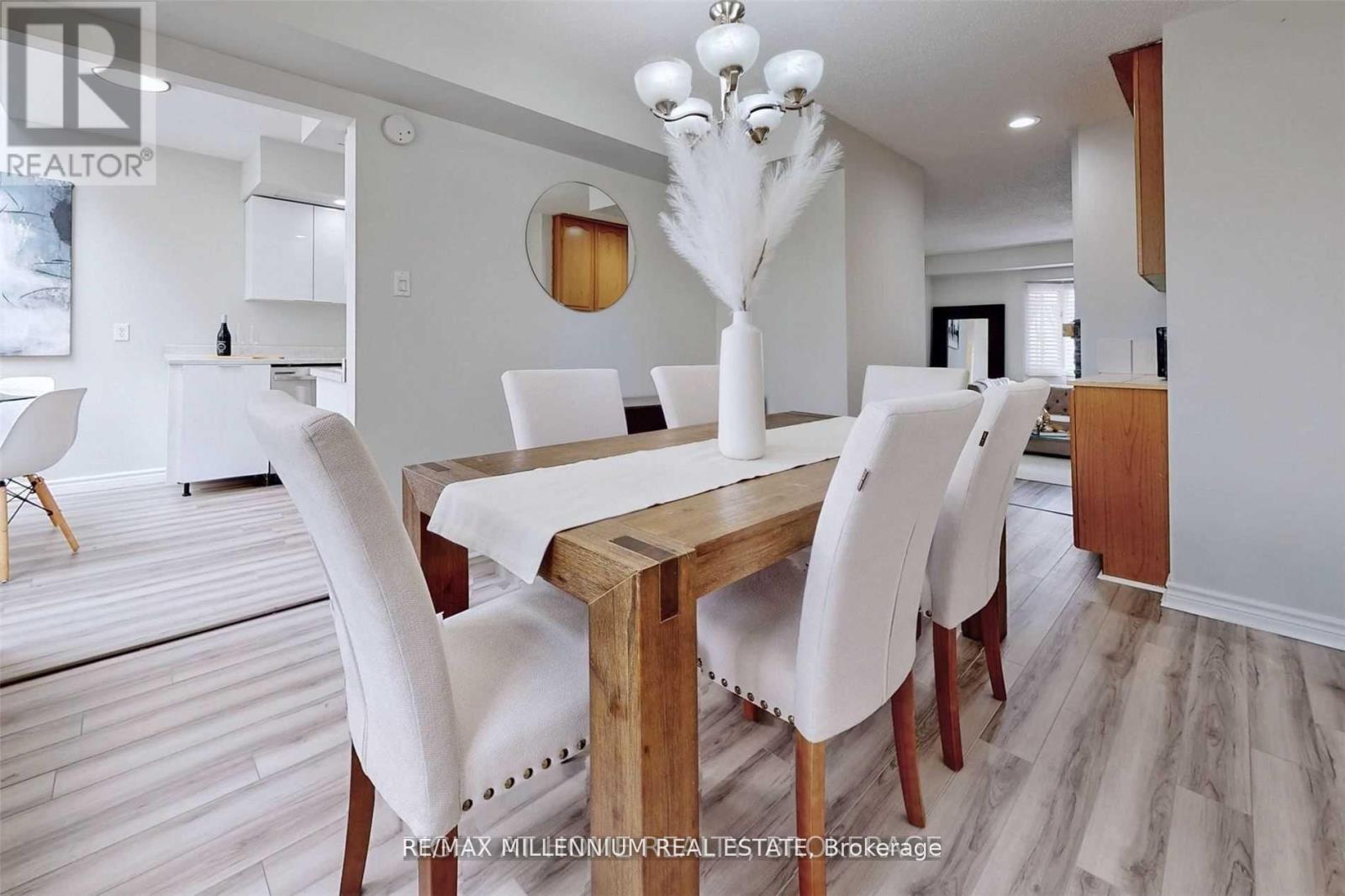 31 - 310 Christopher Drive, Cambridge, Ontario  N1P 1B4 - Photo 11 - X12210830