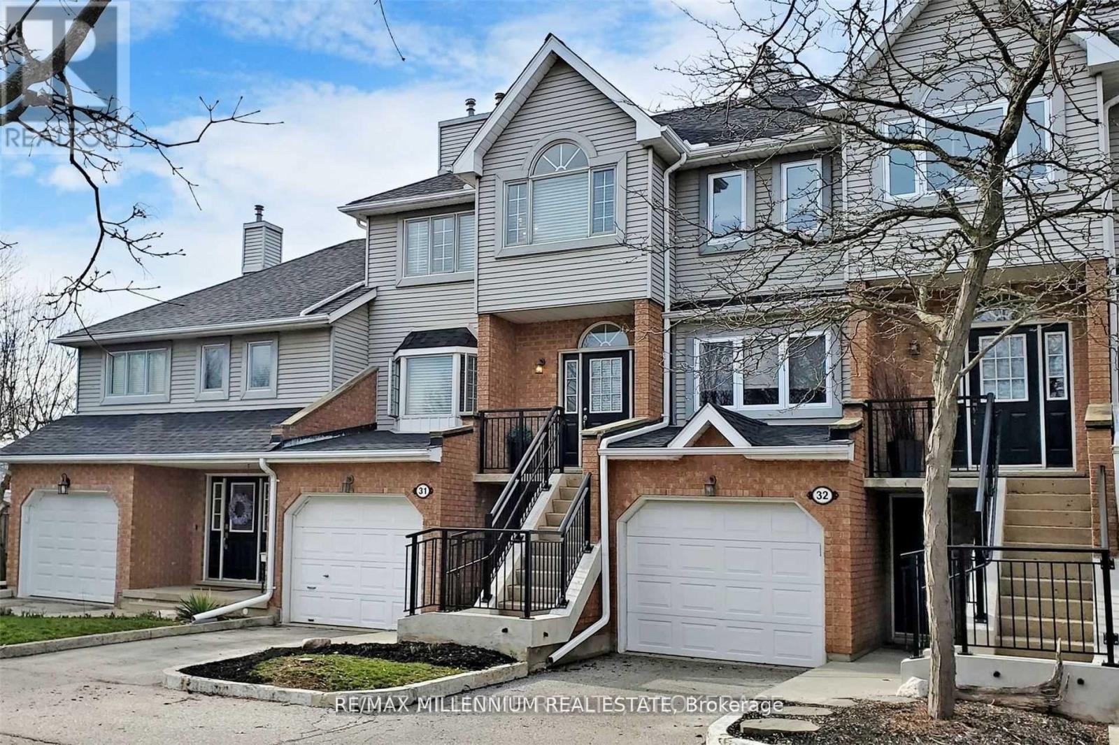 31 - 310 Christopher Drive, Cambridge, Ontario  N1P 1B4 - Photo 2 - X12210830