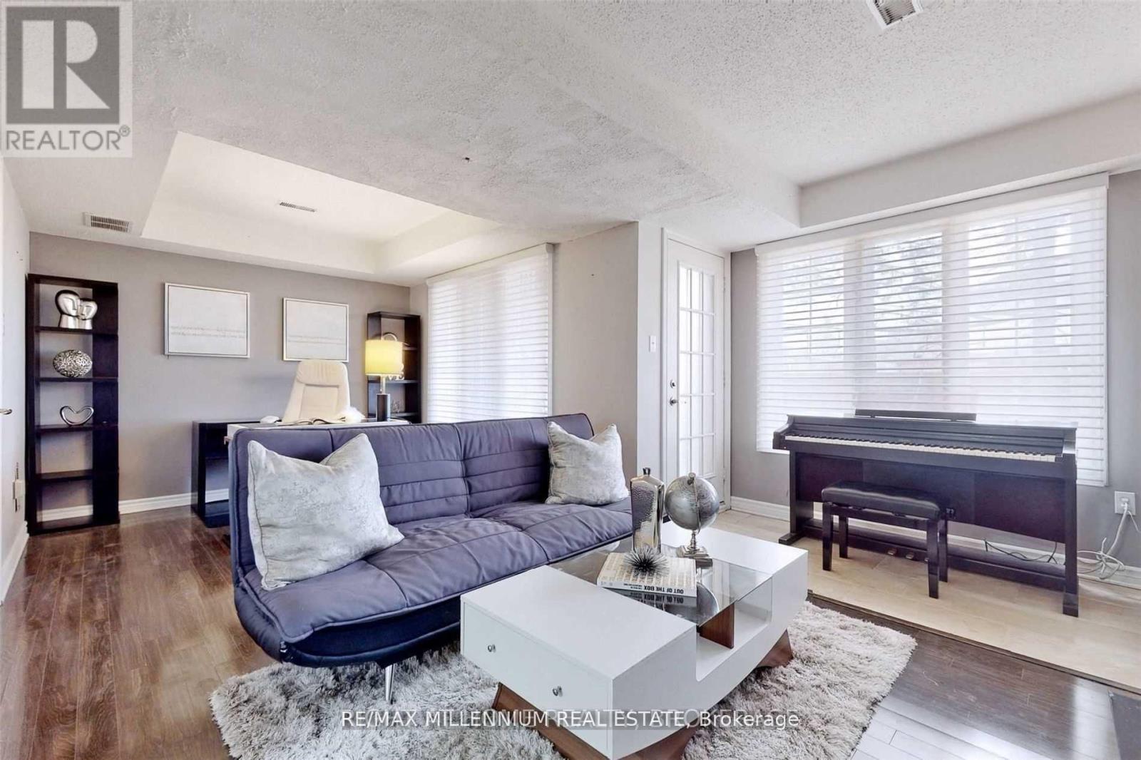 31 - 310 Christopher Drive, Cambridge, Ontario  N1P 1B4 - Photo 6 - X12210830