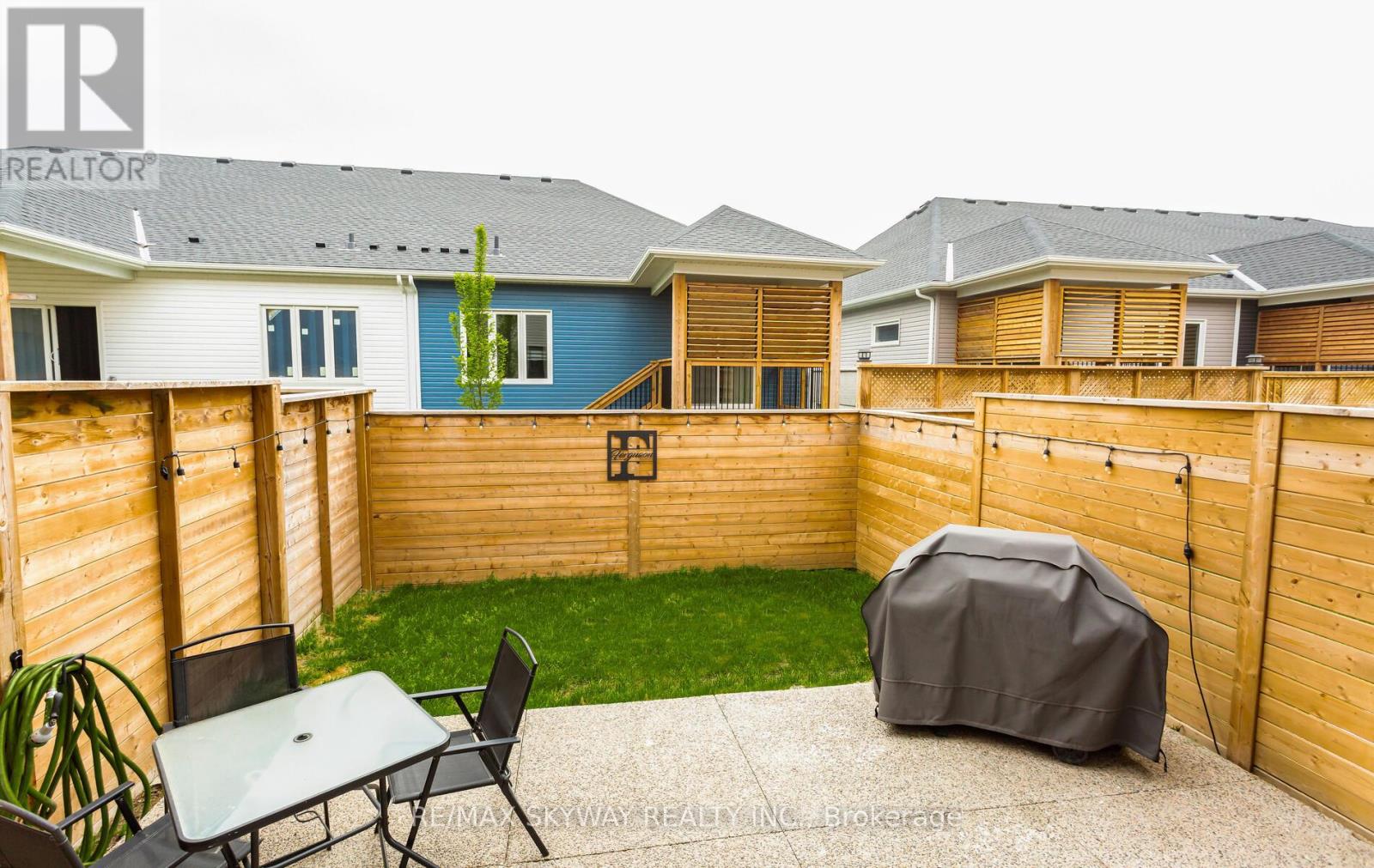 1038 Hansler Road, Welland, Ontario  L3C 7H7 - Photo 46 - X12210854