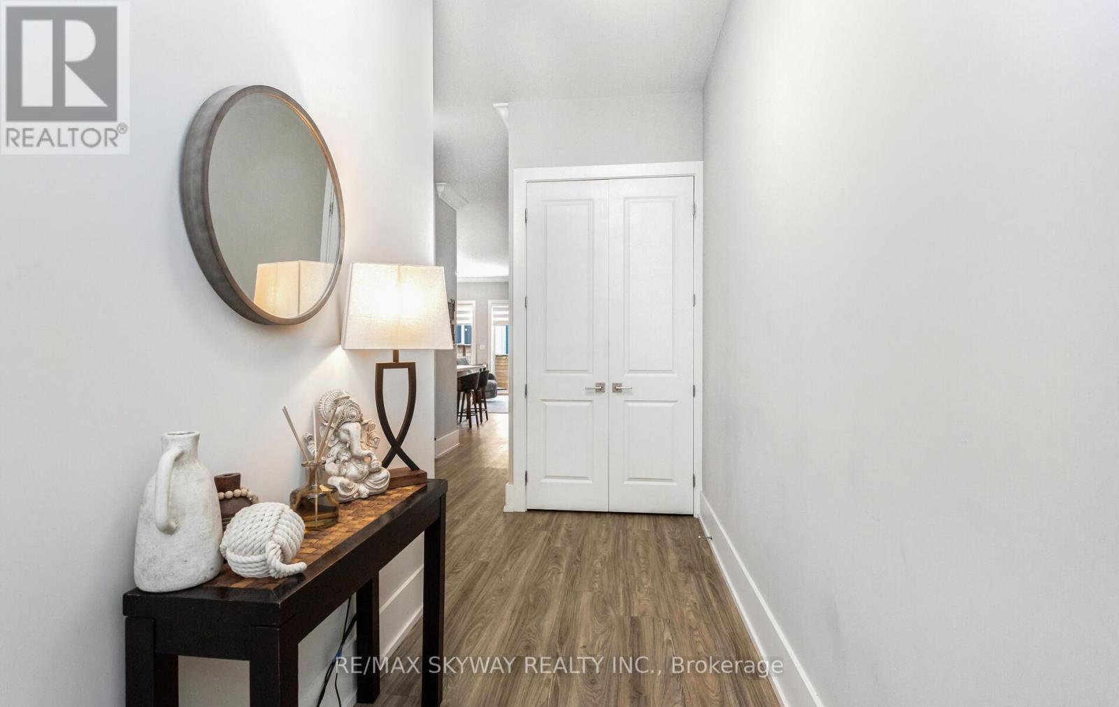 1038 Hansler Road, Welland, Ontario  L3C 7H7 - Photo 7 - X12210854