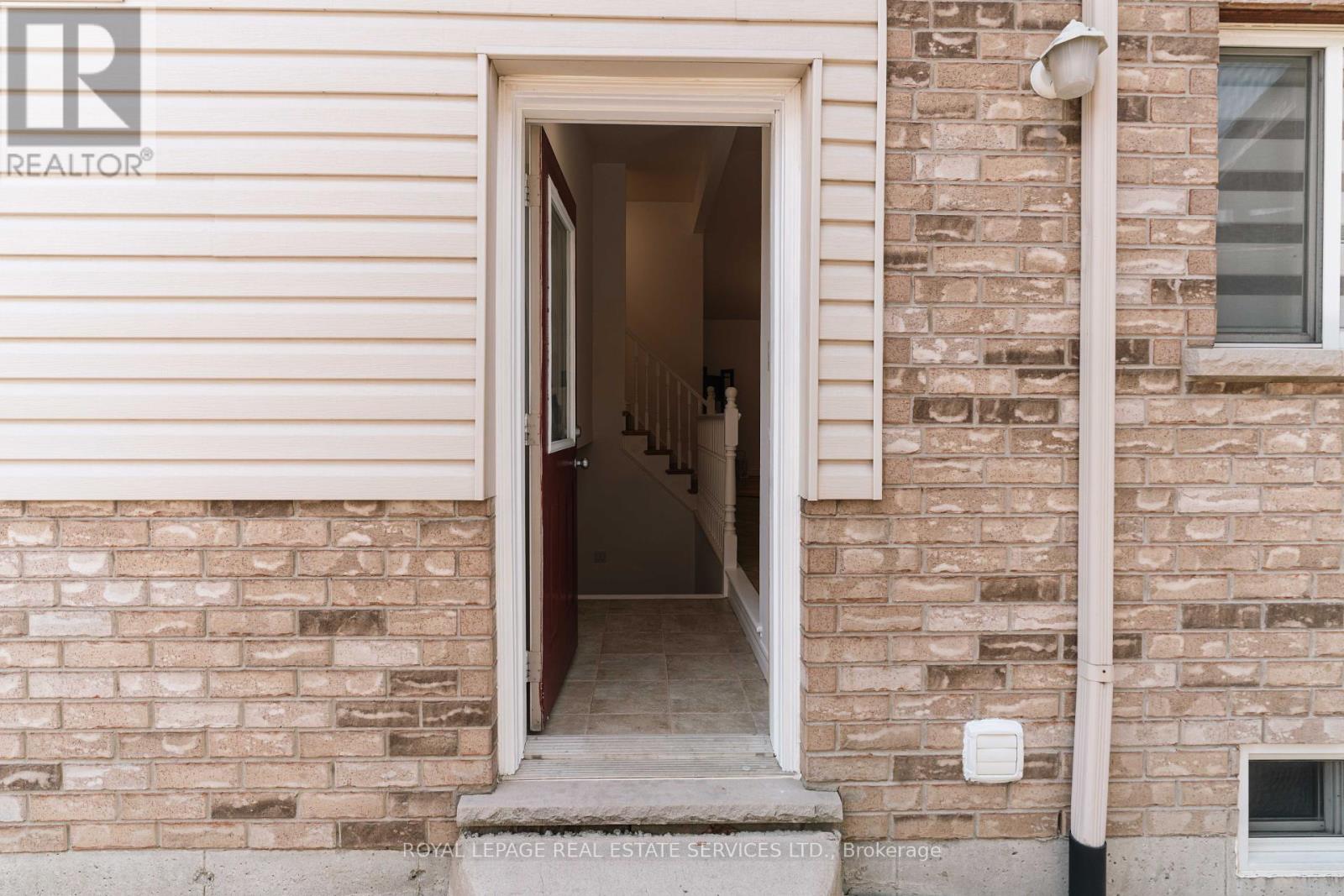 837 Upper Ottawa Street, Hamilton, Ontario  L8T 3V4 - Photo 30 - X12210881