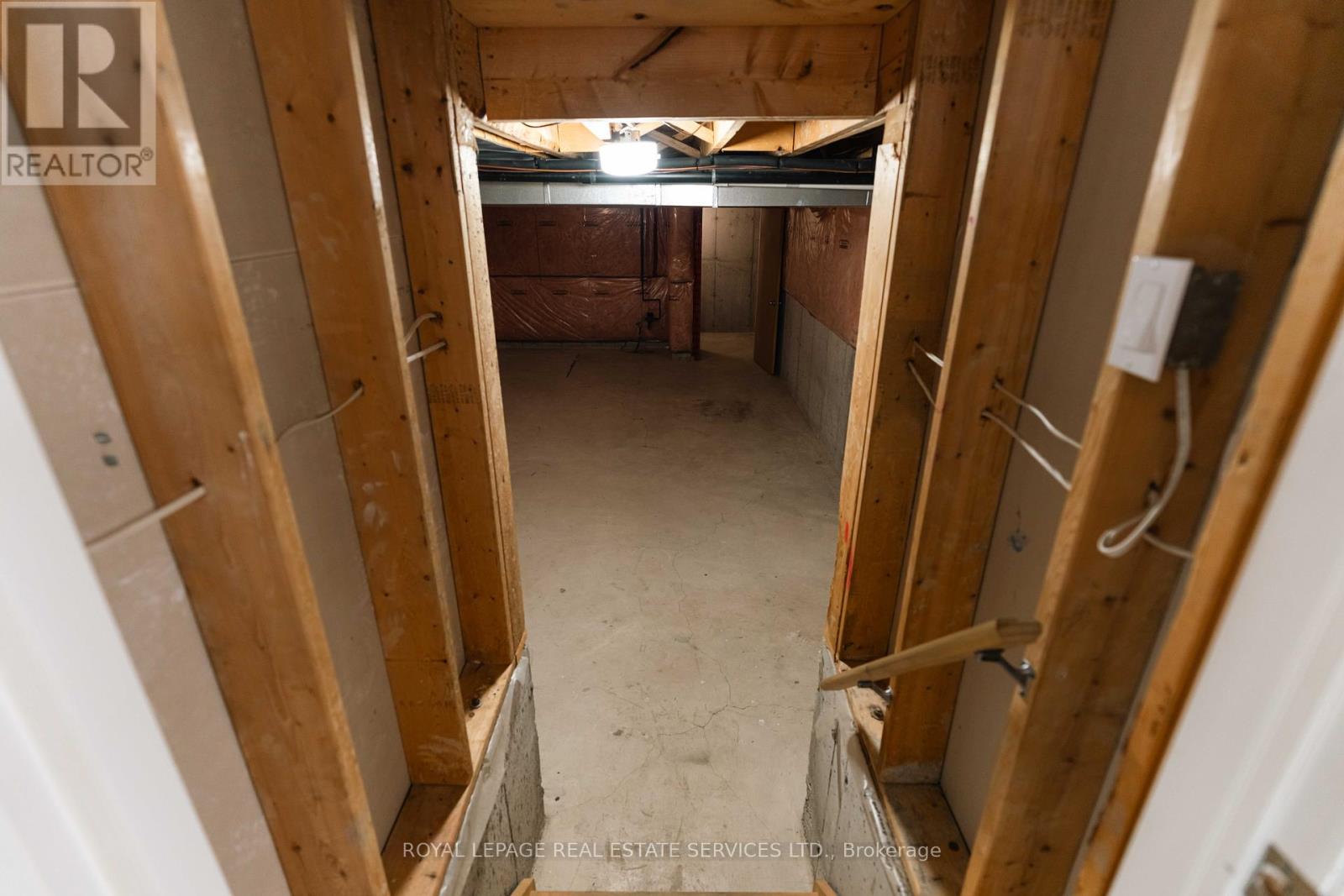 837 Upper Ottawa Street, Hamilton, Ontario  L8T 3V4 - Photo 33 - X12210881