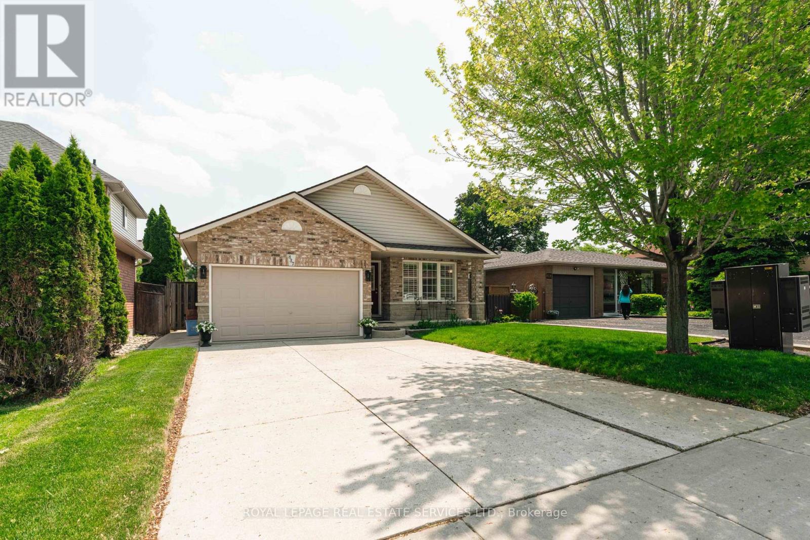 837 Upper Ottawa Street, Hamilton, Ontario  L8T 3V4 - Photo 5 - X12210881
