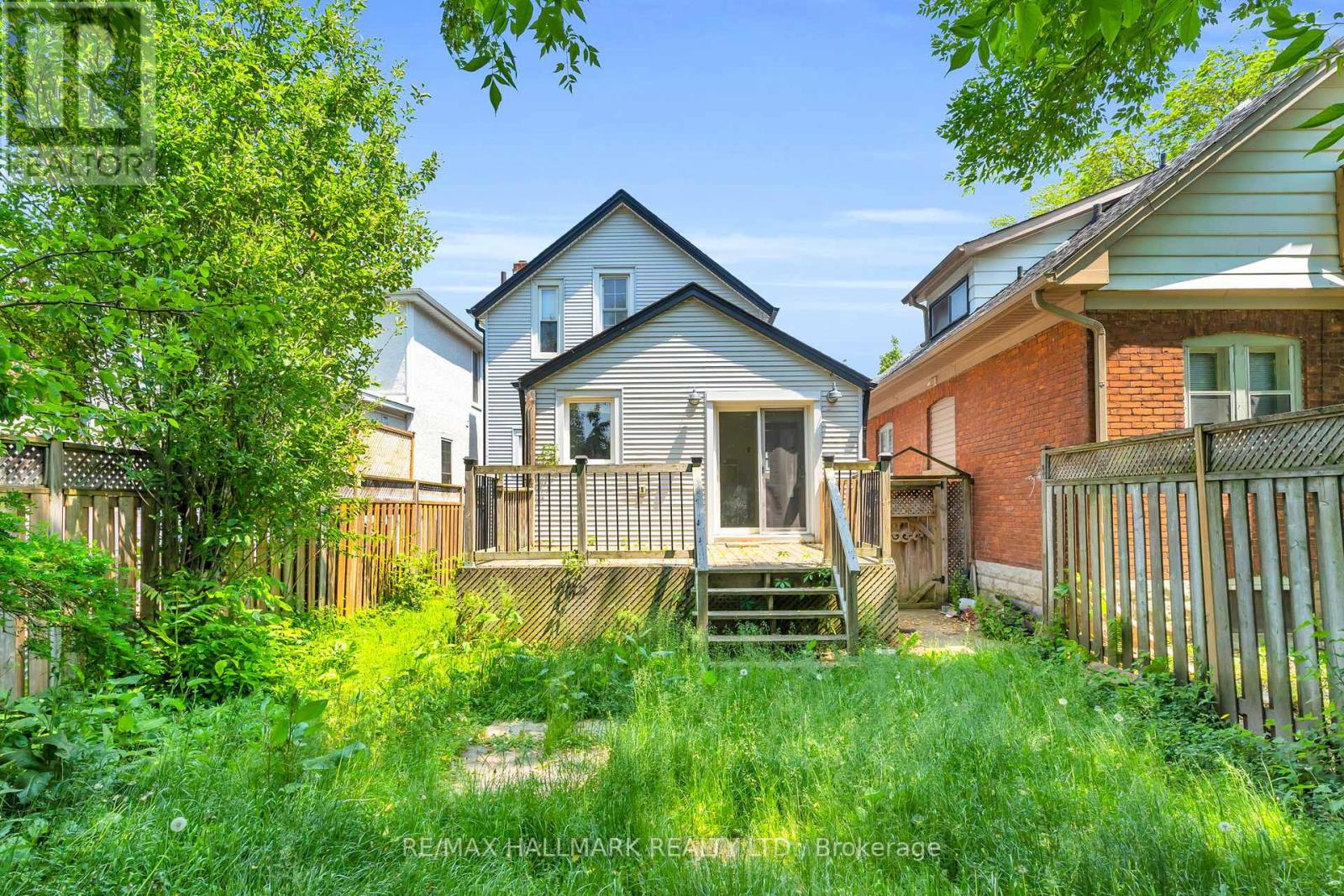 57 Henry Street, St. Catharines (Downtown), Ontario  L2R 5T7 - Photo 36 - X12210901