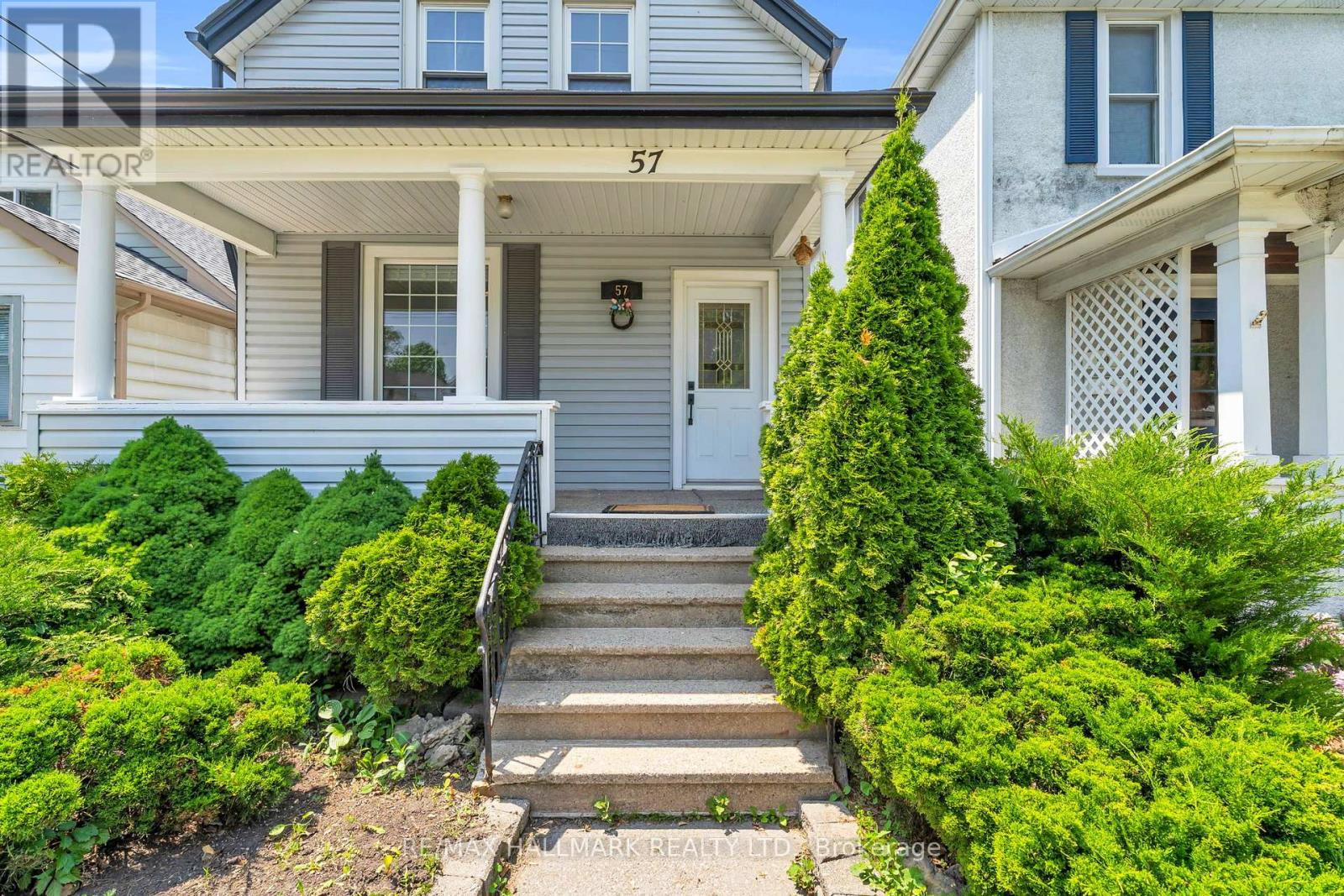 57 Henry Street, St. Catharines (Downtown), Ontario  L2R 5T7 - Photo 4 - X12210901