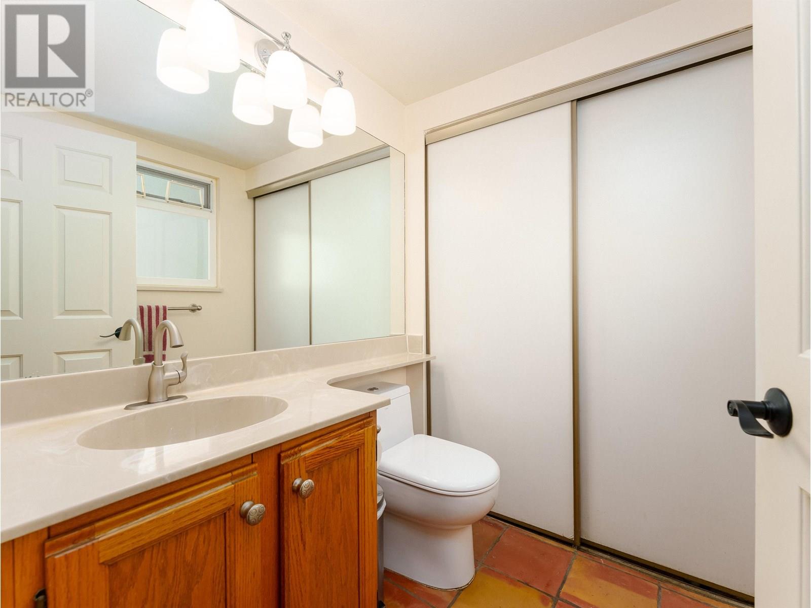 8226 Vivaldi Place, Vancouver, British Columbia  V5S 4G6 - Photo 13 - R3013682