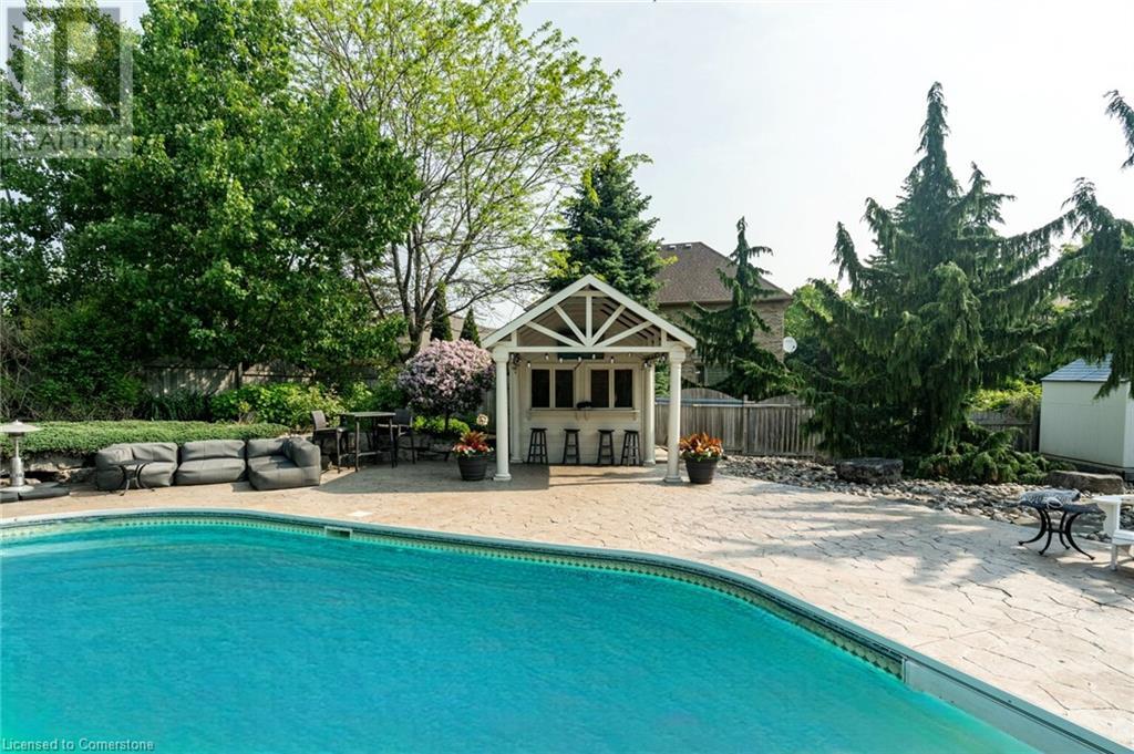 333 Milla Court, Waterloo, Ontario  N2L 6N4 - Photo 41 - 40738085