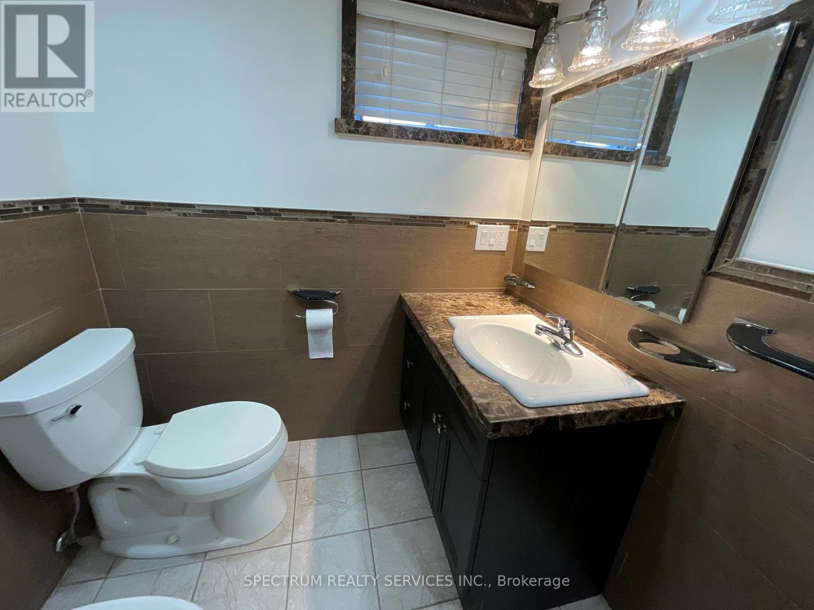 Lower Level - 129 Tavistock Road, Toronto, Ontario  M3M 2P3 - Photo 12 - W12210926