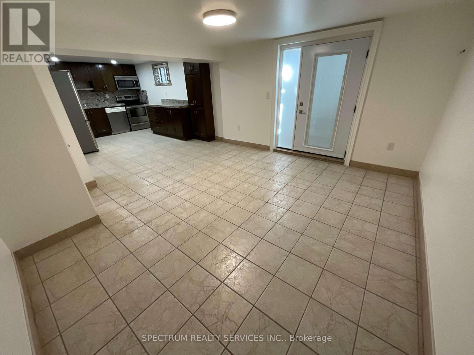 Lower Level - 129 Tavistock Road, Toronto, Ontario  M3M 2P3 - Photo 5 - W12210926