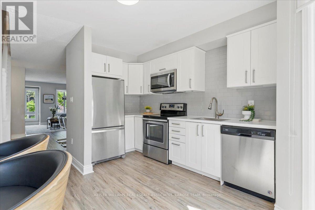 617 - 895 Maple Avenue S, Burlington (Brant), Ontario  L7S 2H7 - Photo 16 - W12210945