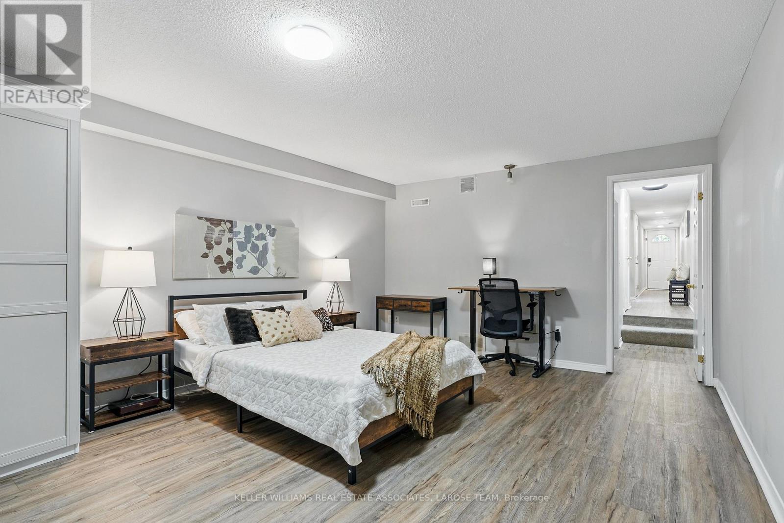 617 - 895 Maple Avenue S, Burlington (Brant), Ontario  L7S 2H7 - Photo 6 - W12210945
