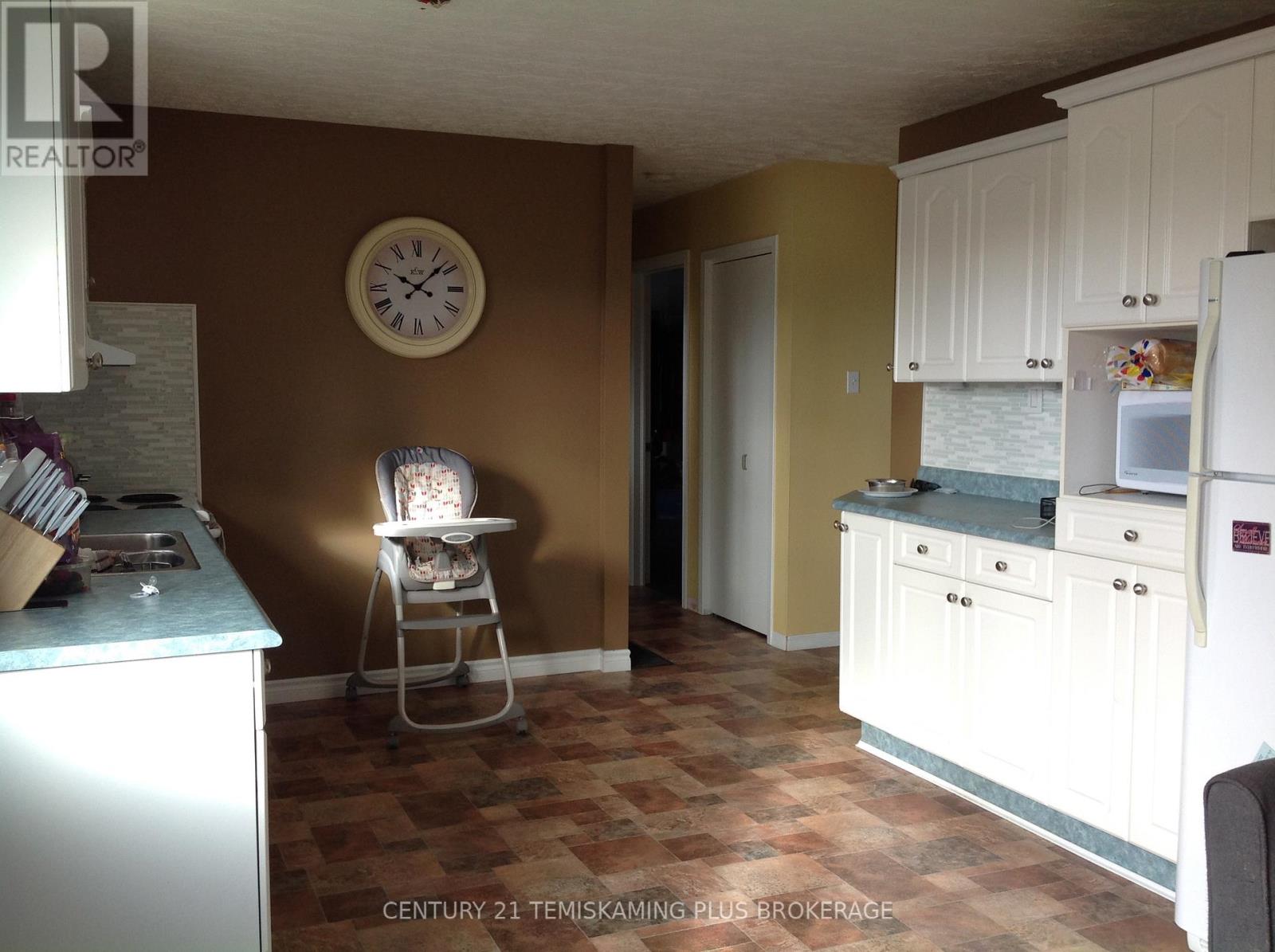 426 Buffam Drive, Temiskaming Shores (Haileybury), Ontario  P0J 1K0 - Photo 3 - T12201614