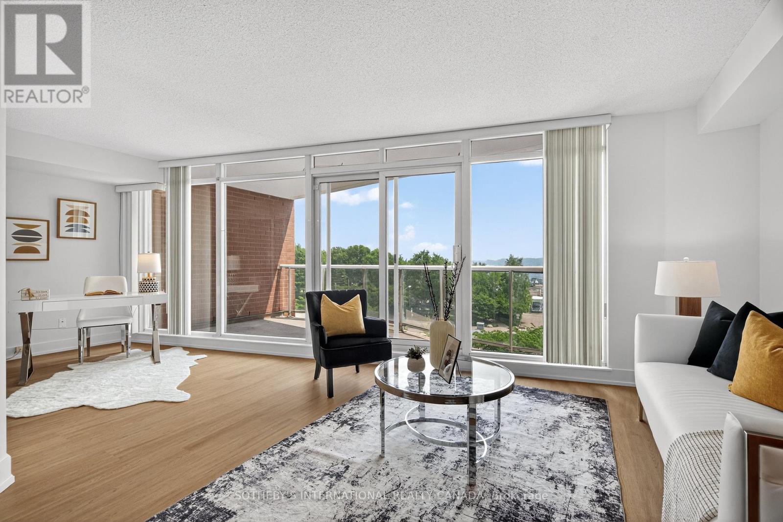 512 - 550 Queens Quay W, Toronto, Ontario  M5V 3M8 - Photo 20 - C12209623