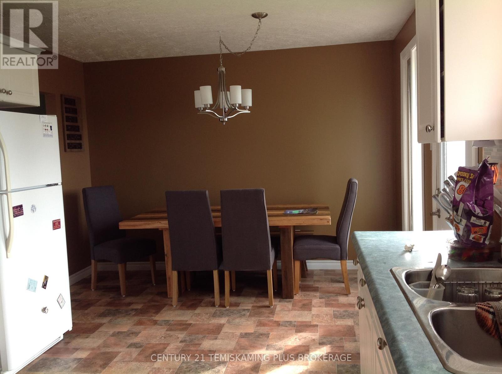426 Buffam Drive, Temiskaming Shores (Haileybury), Ontario  P0J 1K0 - Photo 5 - T12201614