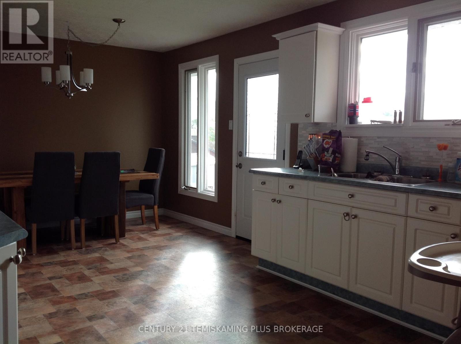 426 Buffam Drive, Temiskaming Shores (Haileybury), Ontario  P0J 1K0 - Photo 6 - T12201614