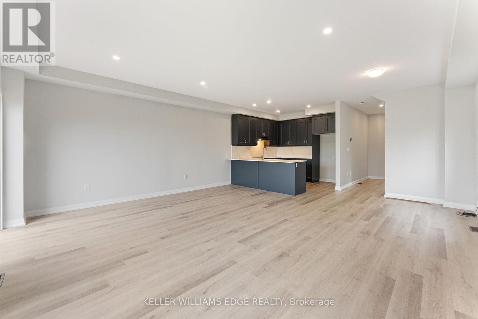 138 Lormont Boulevard, Hamilton (Stoney Creek Mountain), Ontario  L8J 0K2 - Photo 15 - X12210920