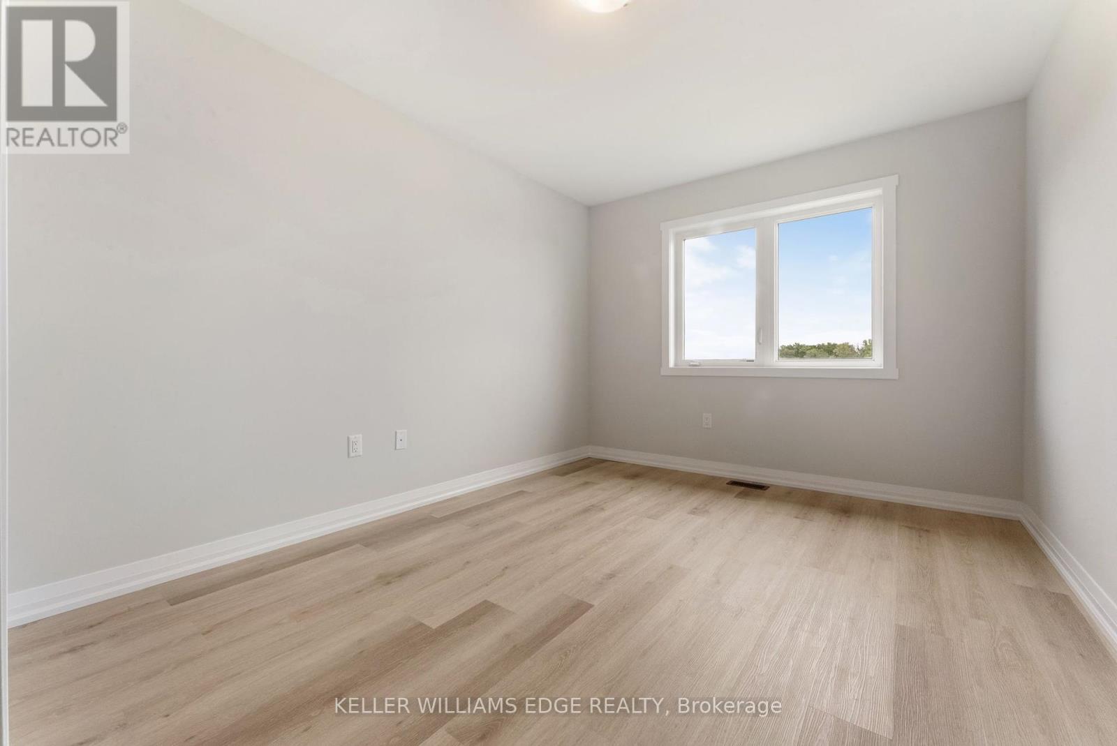 138 Lormont Boulevard, Hamilton (Stoney Creek Mountain), Ontario  L8J 0K2 - Photo 21 - X12210920