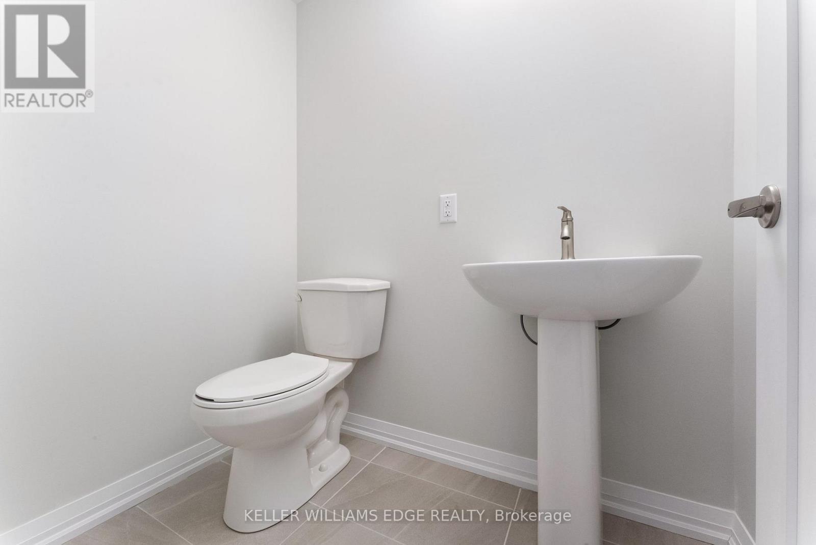 138 Lormont Boulevard, Hamilton (Stoney Creek Mountain), Ontario  L8J 0K2 - Photo 30 - X12210920