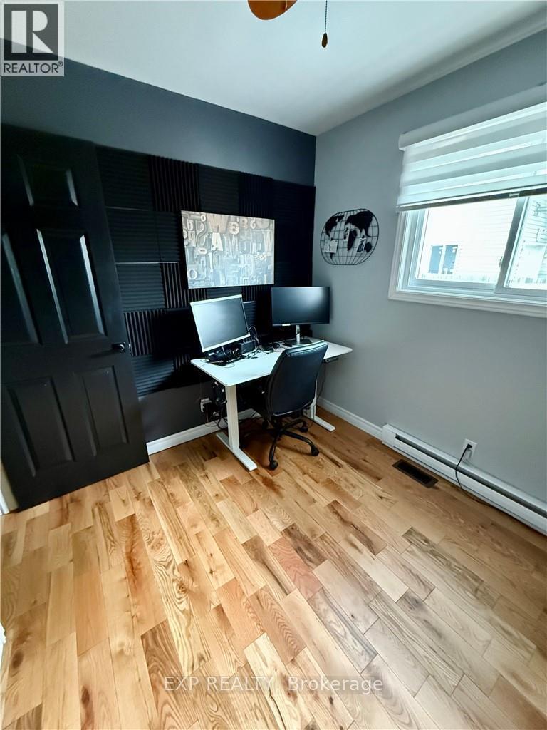 3135 Louis Street, Greater Sudbury (Remote Area), Ontario  P3N 1B9 - Photo 21 - X12210935