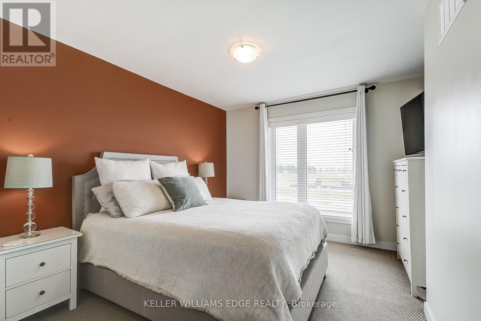 49 - 590 North Service Road, Hamilton (Lakeshore), Ontario  L8E 0K5 - Photo 26 - X12210949