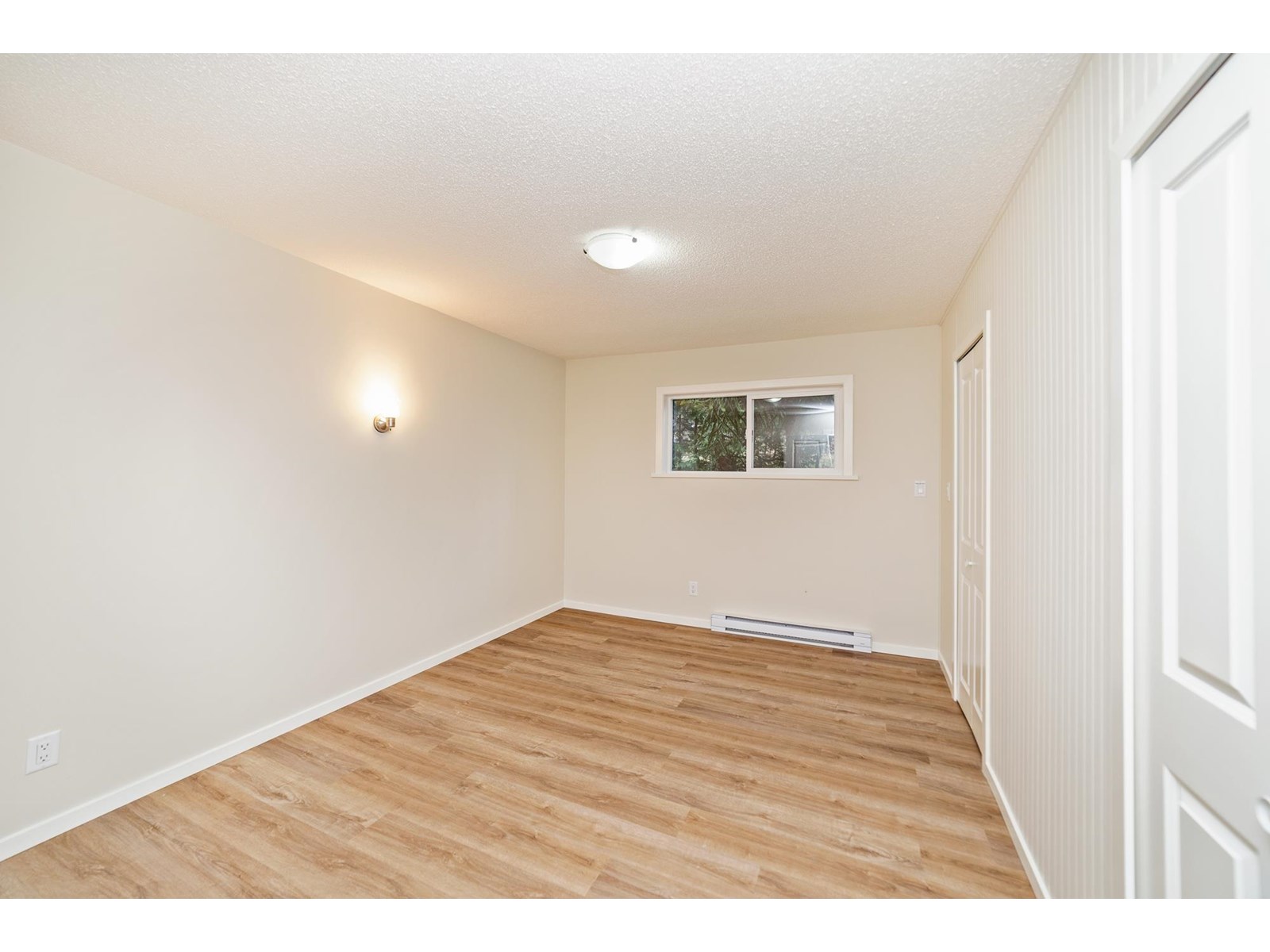 9386 CLAY STREET, Mission real estate listing R3011242 for sale