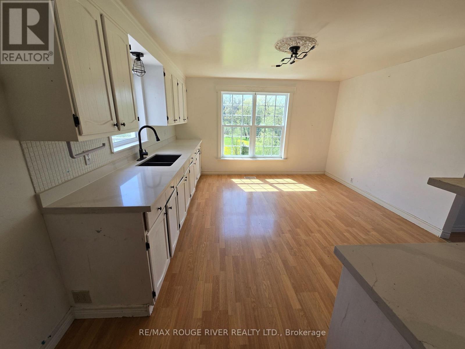 9070 Ashburn Road, Whitby, Ontario  L0B 1A0 - Photo 6 - E12193276