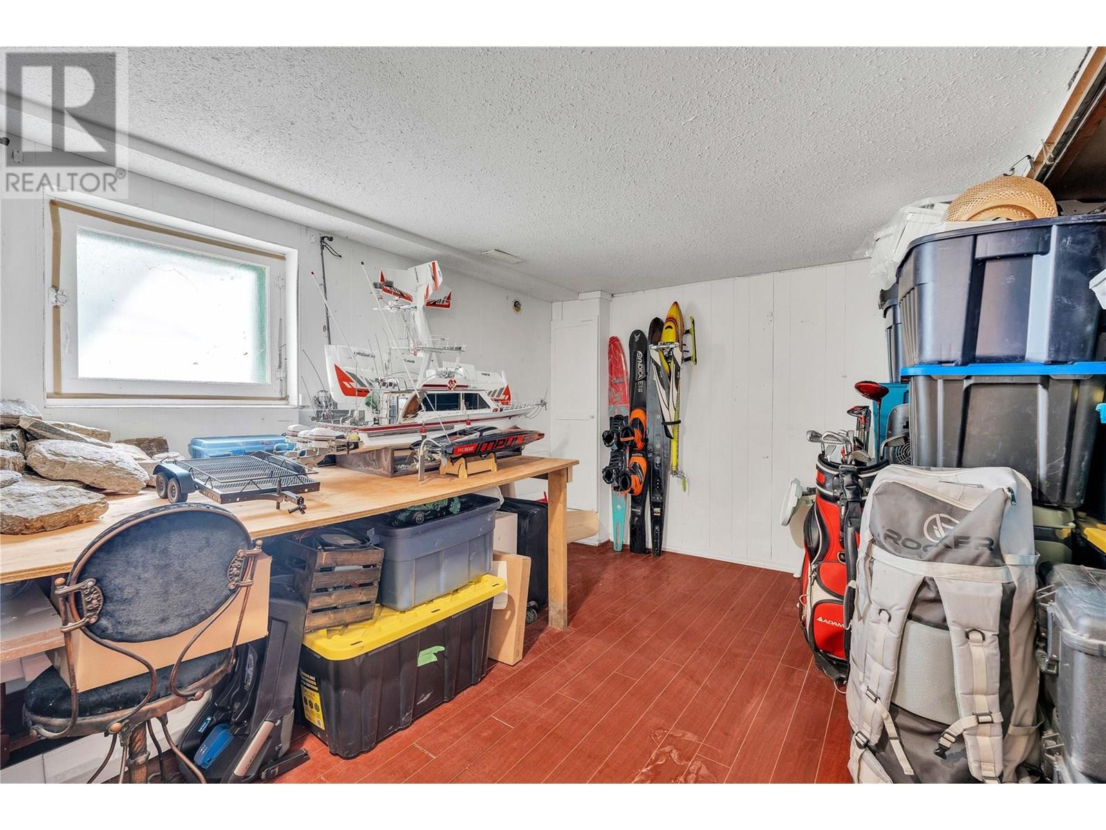 351 Eckhardt Avenue E, Penticton, British Columbia  V2A 1Z7 - Photo 31 - 10351693