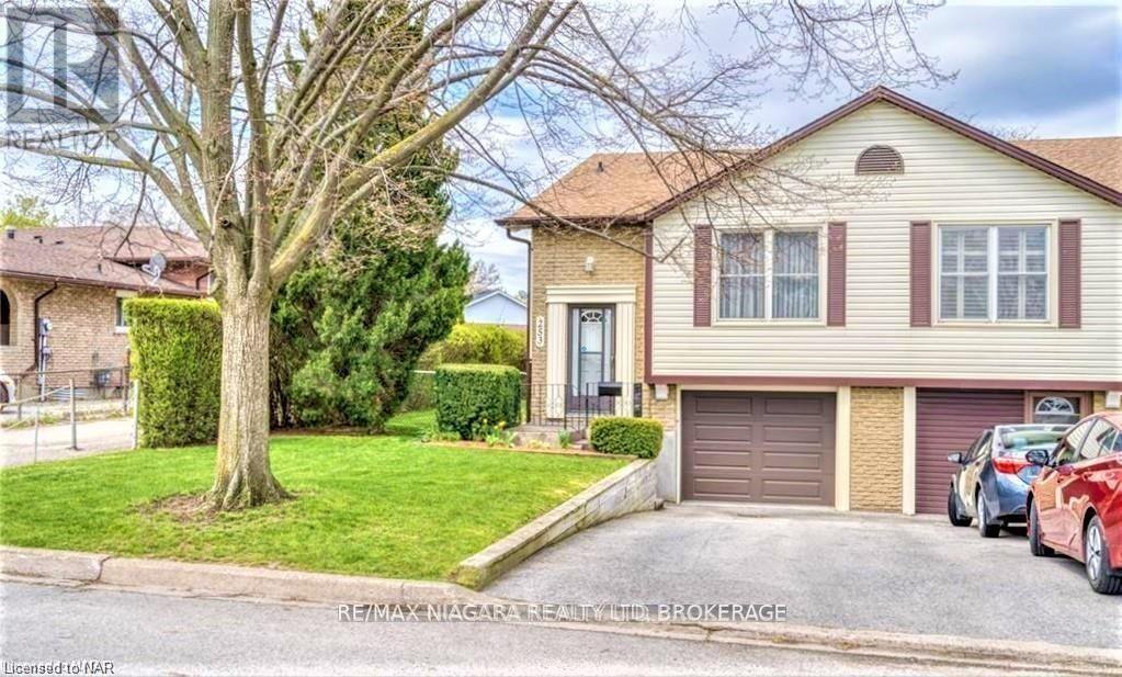 253 St Augustine Drive, St. Catharines (Secord Woods), Ontario  L2P 3L9 - Photo 22 - X12211064