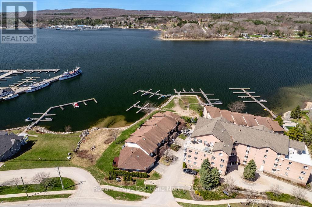 6 - 4 Beck Boulevard, Penetanguishene, Ontario  L9M 2H3 - Photo 10 - S12211070