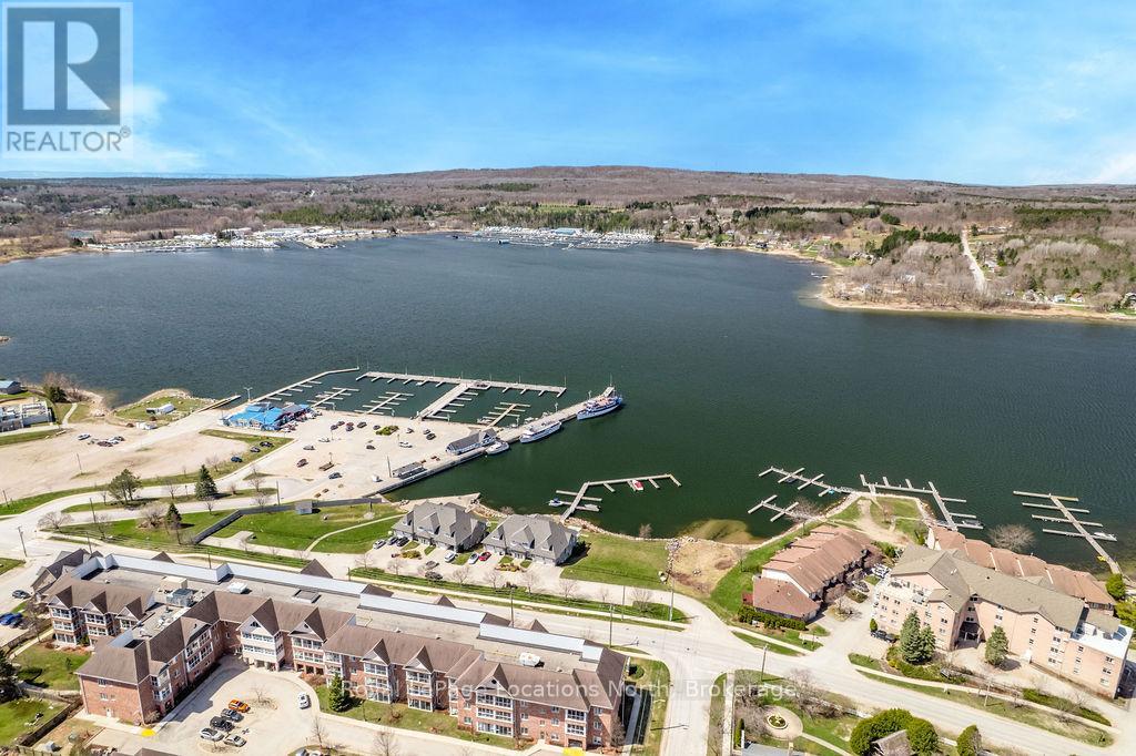 6 - 4 Beck Boulevard, Penetanguishene, Ontario  L9M 2H3 - Photo 9 - S12211070