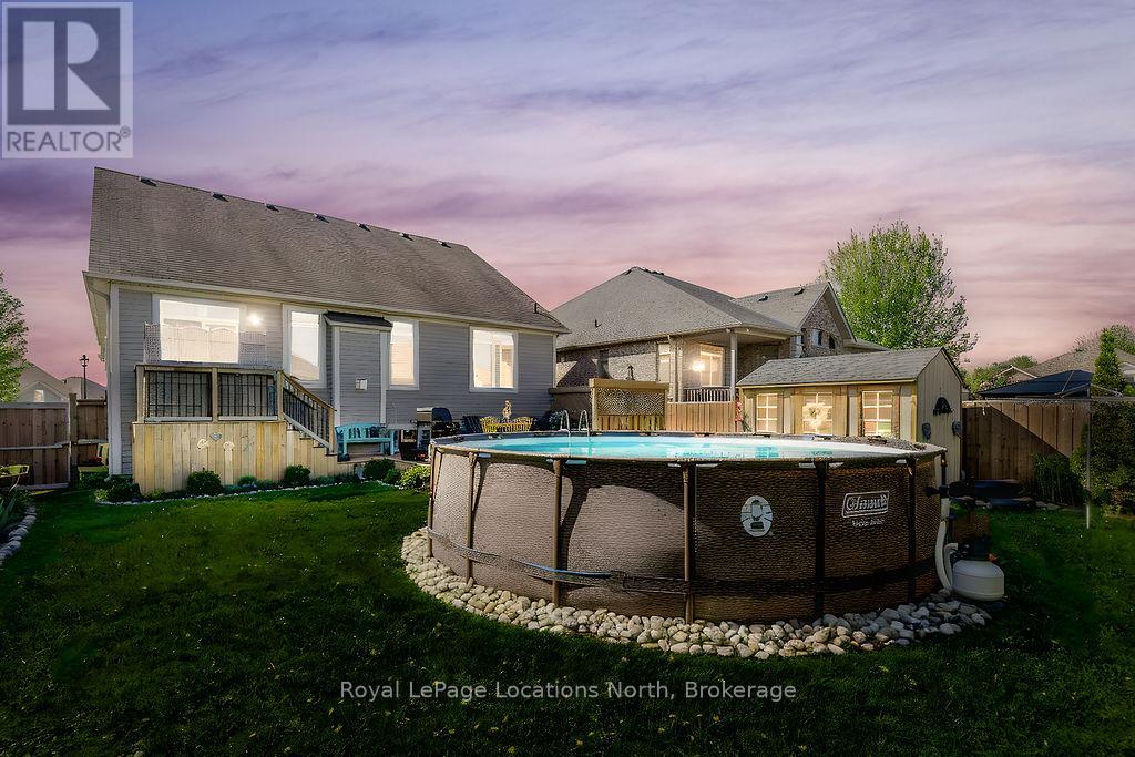 4 Broadpoint Street, Wasaga Beach, Ontario  L9Z 3B8 - Photo 2 - S12211090