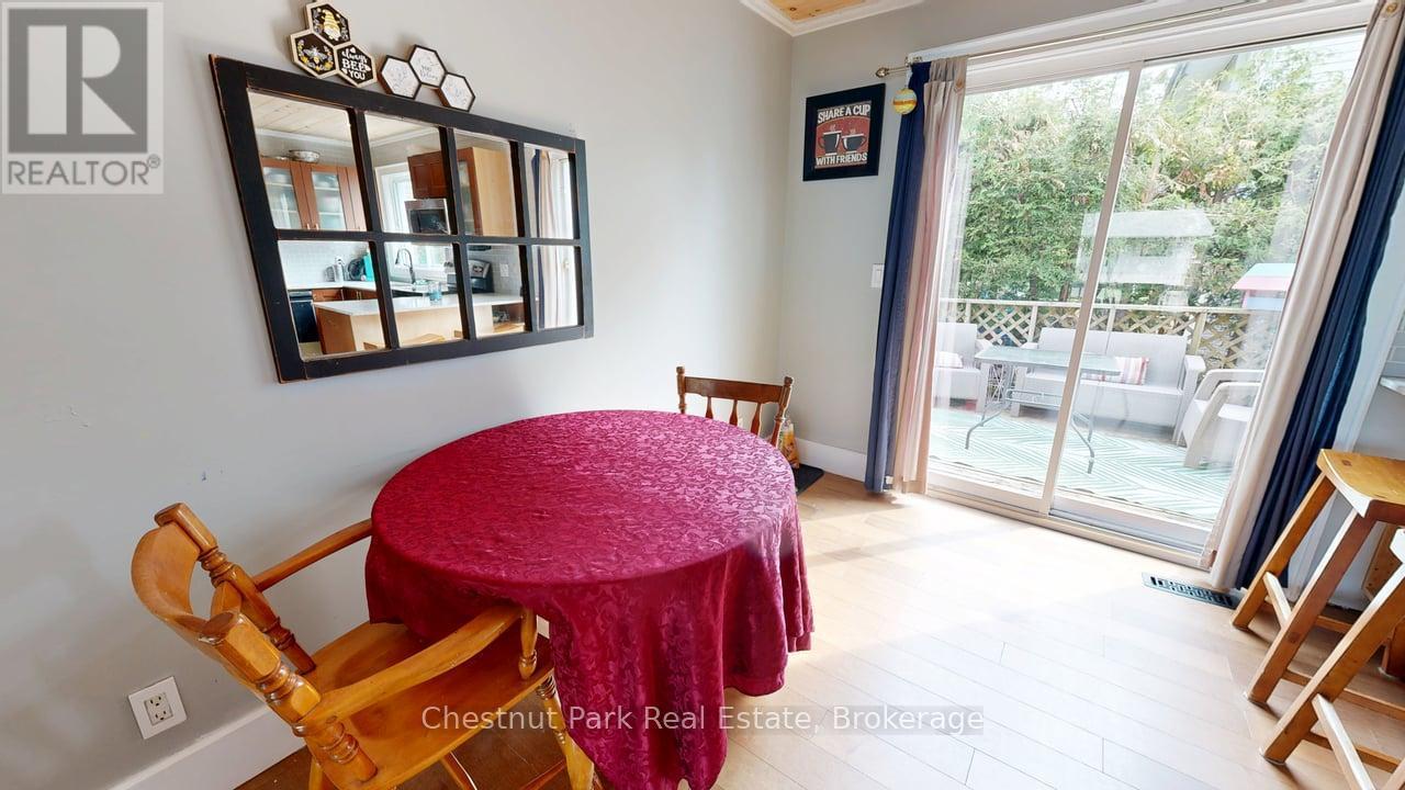 2 - 335 Wellington Street N, Bracebridge (Macaulay), Ontario  P1L 1B7 - Photo 3 - X12210995