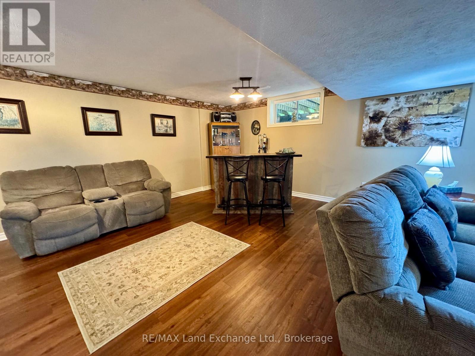 210 Stickel Street, Saugeen Shores, Ontario  N0H 2C1 - Photo 26 - X12211073