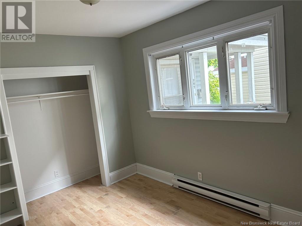 285 St George, Bathurst, New Brunswick  E2A 1B8 - Photo 6 - NB120425