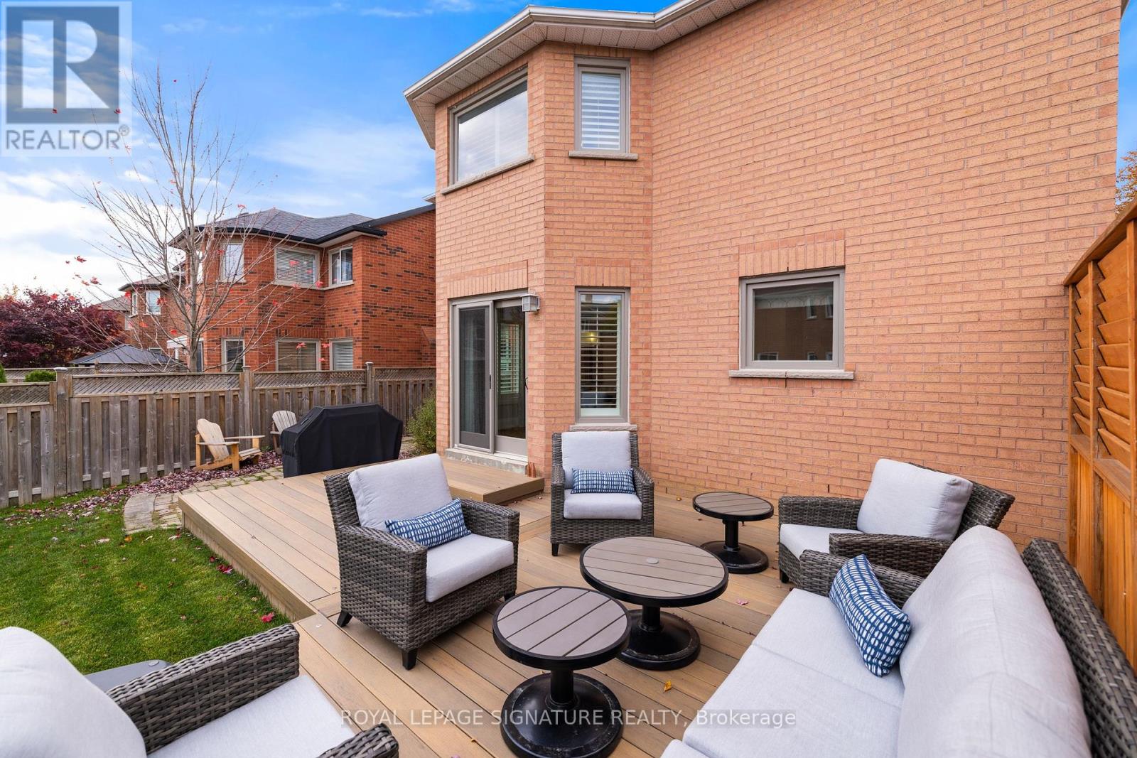 23 Hutton Crescent, Caledon, Ontario  L7C 1A3 - Photo 38 - W12210752