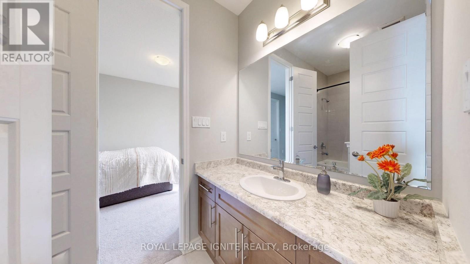 546 Kennedy Circle W, Milton, Ontario  L9T 7E7 - Photo 22 - W12210662