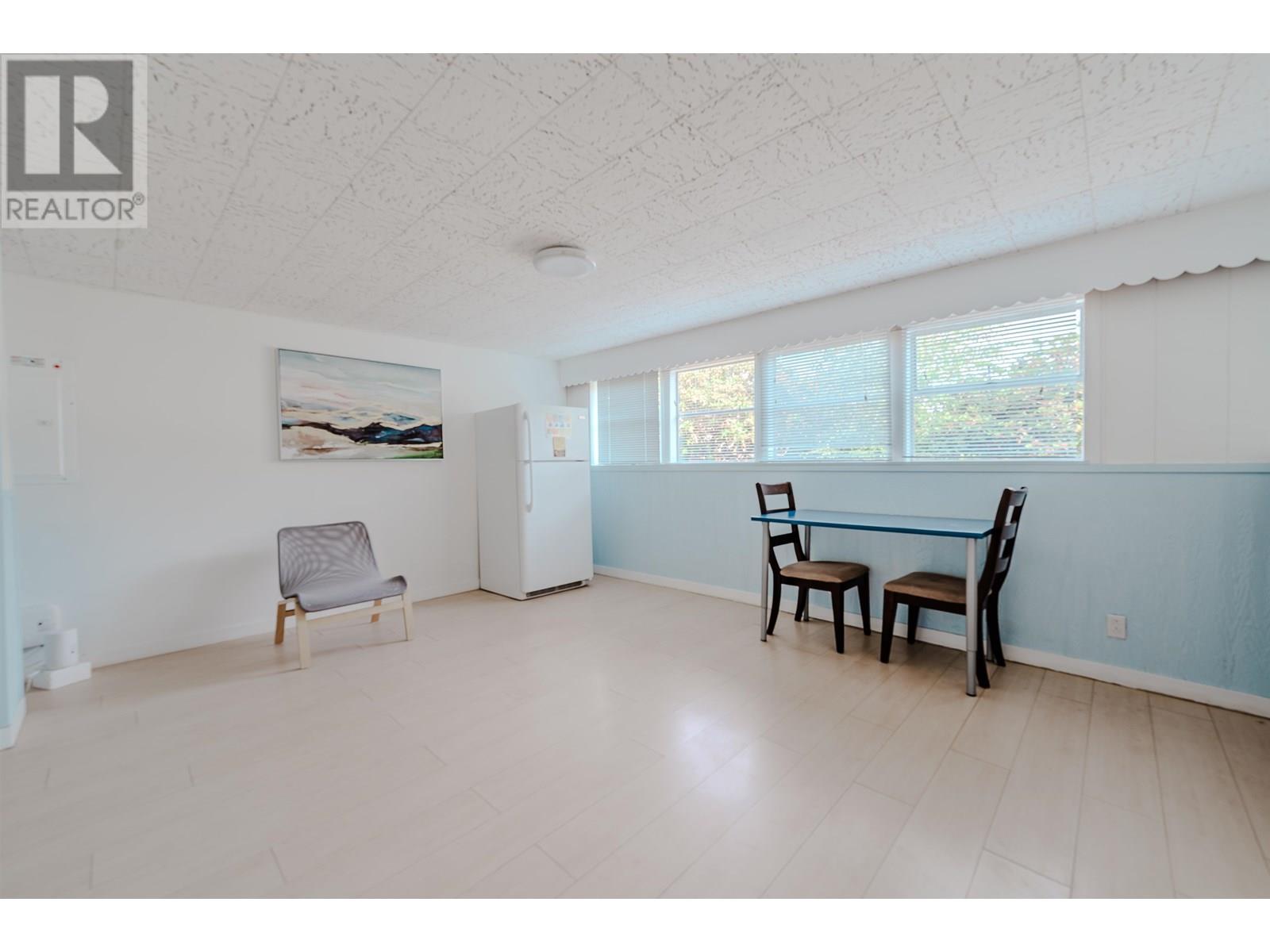 3820 Earlmond Avenue, Richmond, British Columbia  V7E 1B7 - Photo 7 - R3000358