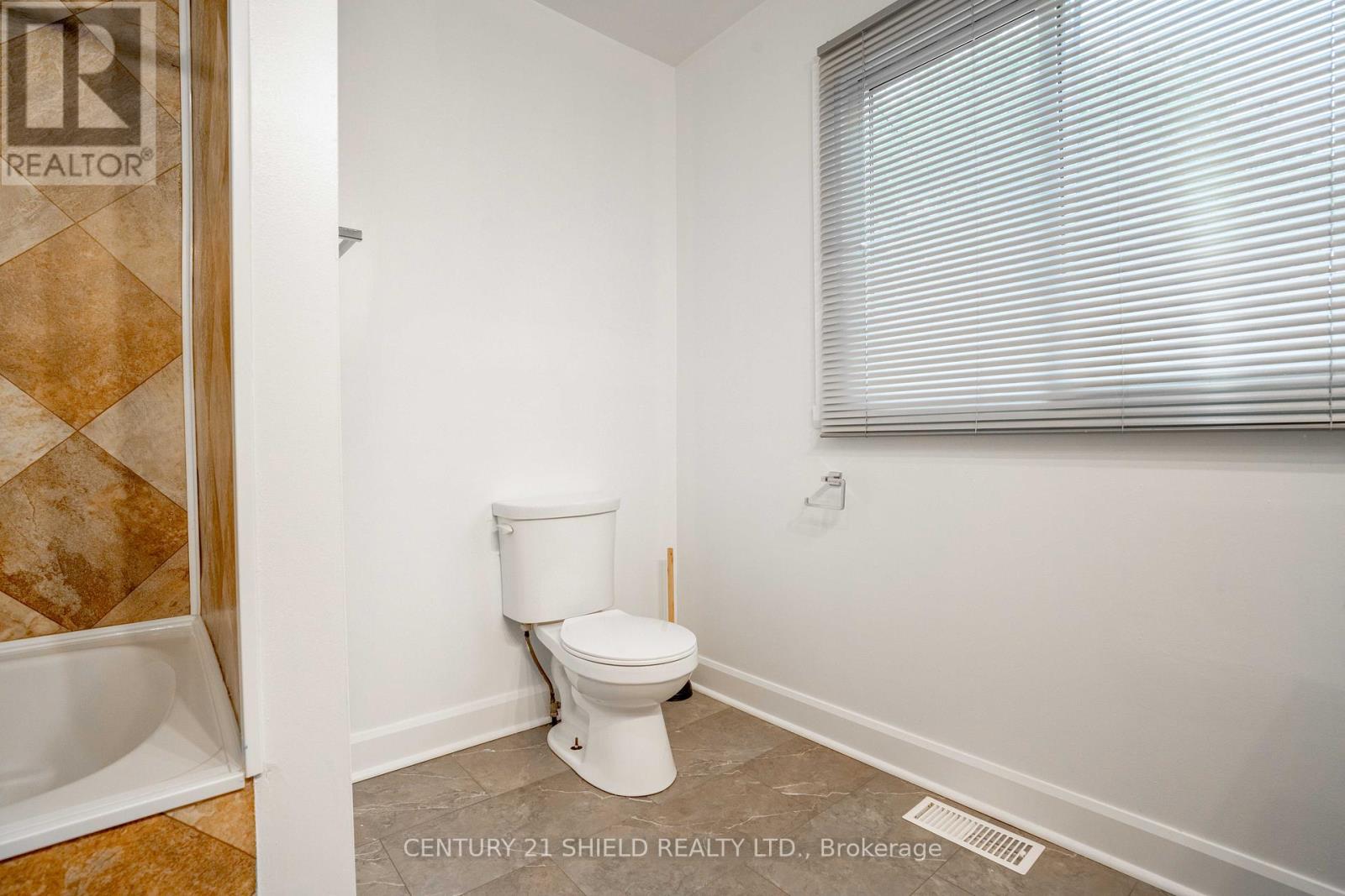 519 Anthony Street, Cornwall, Ontario  K6H 5L1 - Photo 14 - X12210981