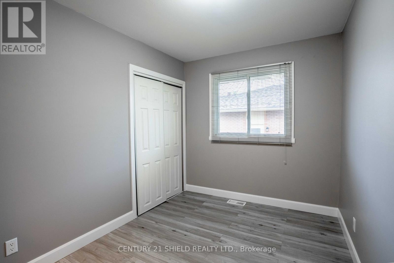 519 Anthony Street, Cornwall, Ontario  K6H 5L1 - Photo 4 - X12210981