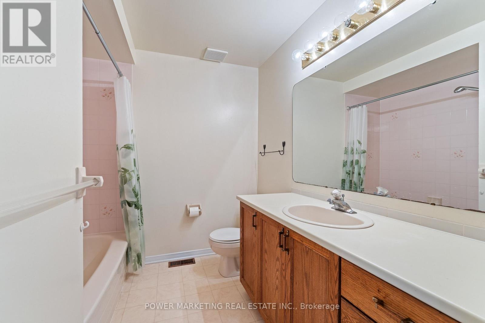 1954 Ashmont Street, Ottawa, Ontario  K1C 7B9 - Photo 18 - X12211012