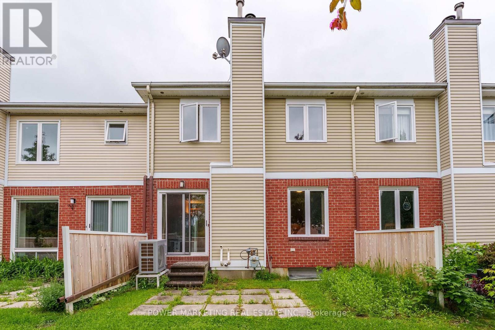 1954 Ashmont Street, Ottawa, Ontario  K1C 7B9 - Photo 22 - X12211012