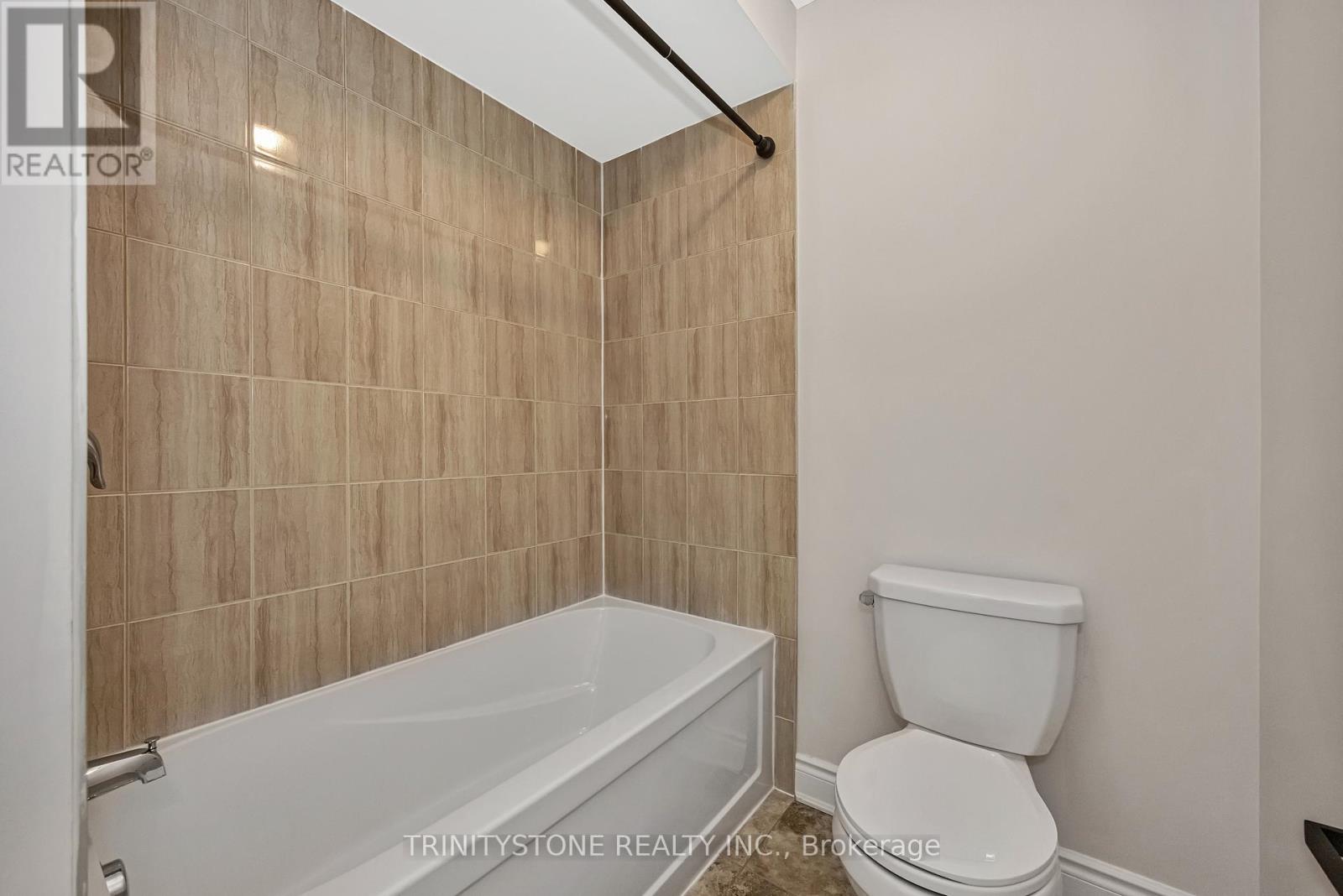 615 Parade Drive, Ottawa, Ontario  K2S 0Y7 - Photo 33 - X12211013