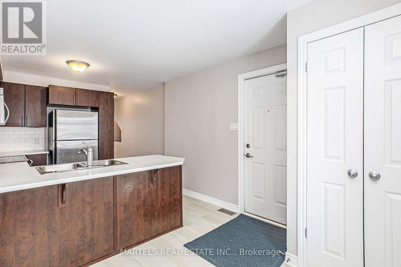 5 - 2224 Marble Crescent, Clarence-Rockland, Ontario  K4K 0G9 - Photo 4 - X12211029