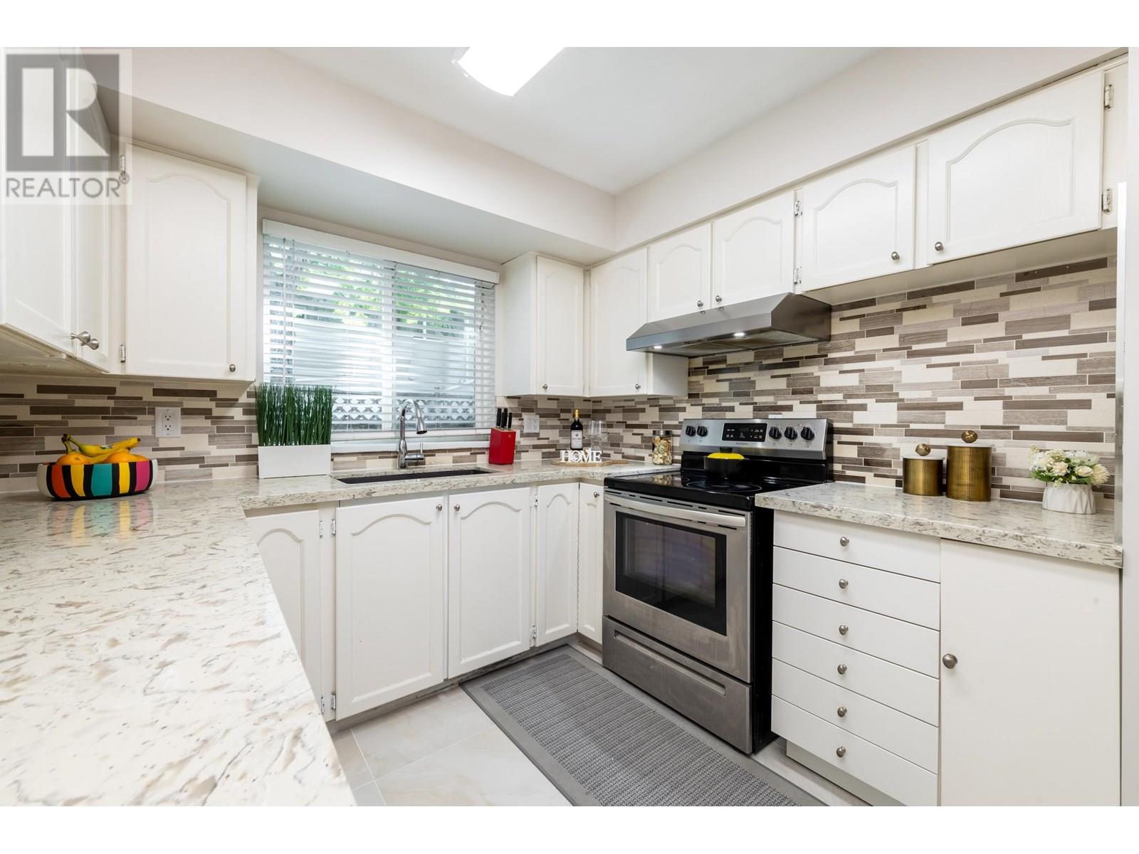 4 7171 Blundell Road, Richmond, British Columbia  V6Y 1J5 - Photo 12 - R3013059
