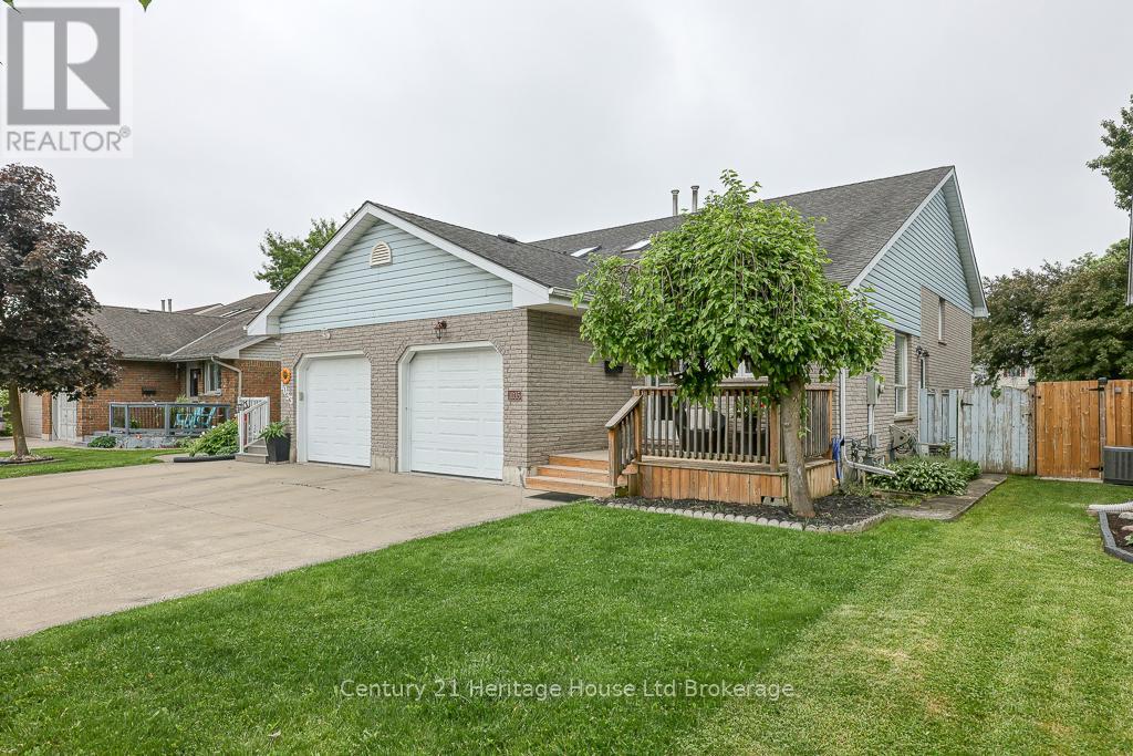 1035 PEARSON DRIVE, Woodstock, Ontario