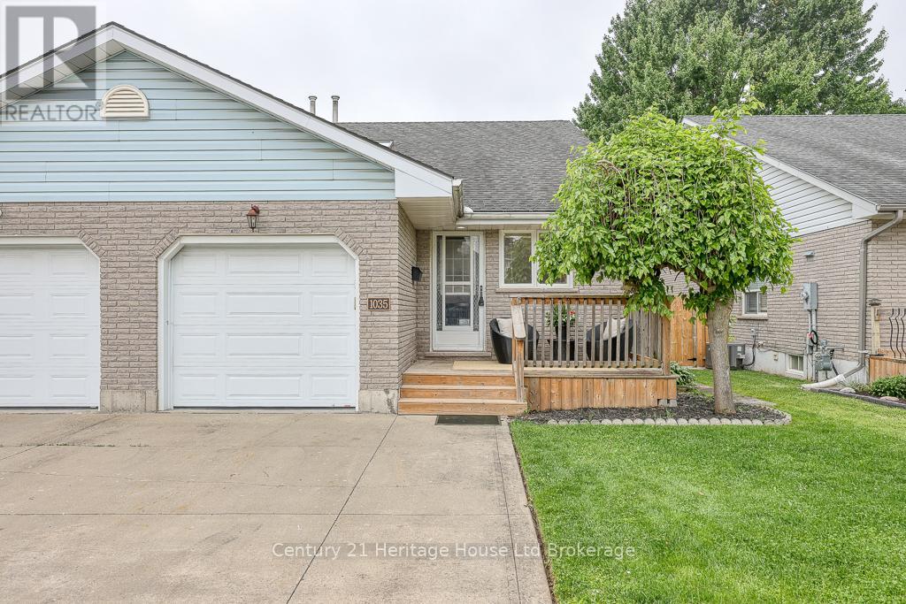 1035 Pearson Drive, Woodstock (Woodstock - North), Ontario  N4S 8V1 - Photo 4 - X12211050
