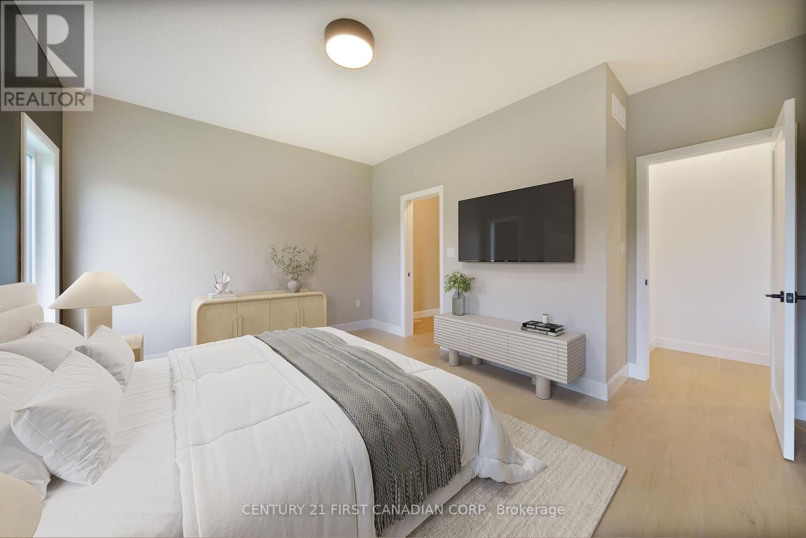 482 Julianna Court, Plympton-Wyoming, Ontario  N0N 1T0 - Photo 24 - X12178306