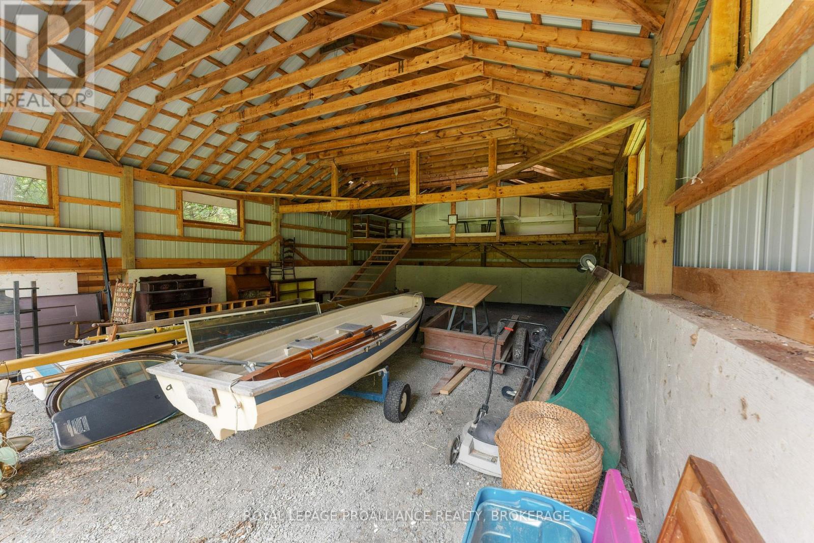 4627 Carrying Place Road, Frontenac, Ontario  K0H 2N0 - Photo 33 - X12210906