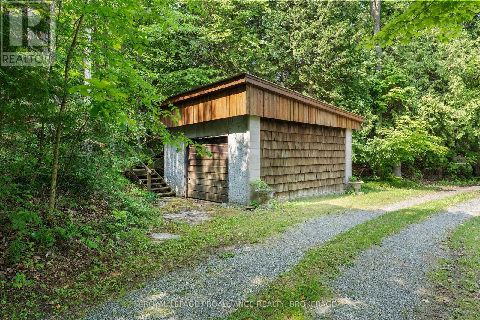 4627 Carrying Place Road, Frontenac, Ontario  K0H 2N0 - Photo 30 - X12210906